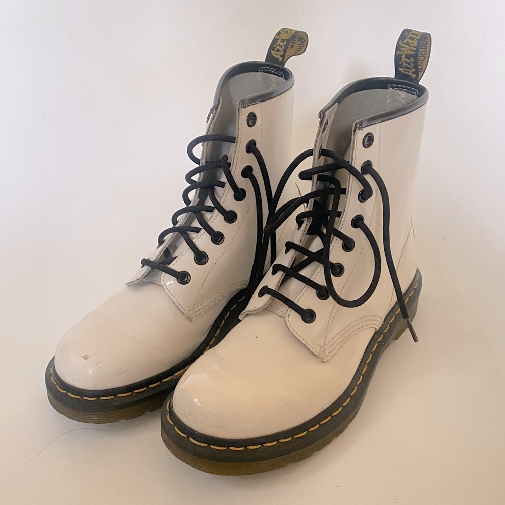 Woman 7 Dr Martens white Patent high top boots